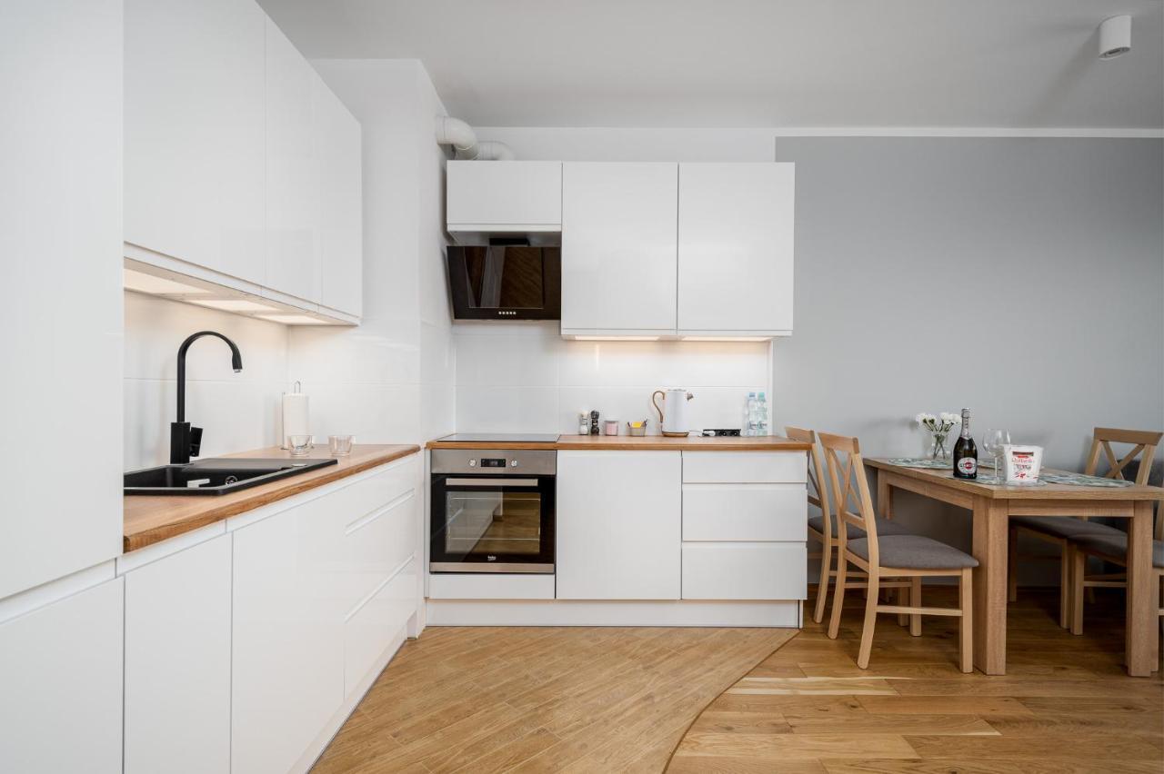 Warsaw Apartments White Exterior foto